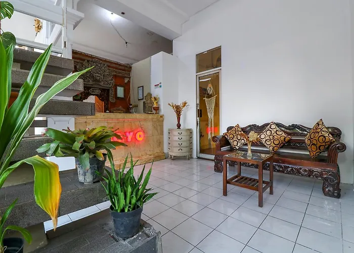 Pulau Bali Redpartner Hotel 2*